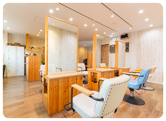 ハワイアンテイストの内装